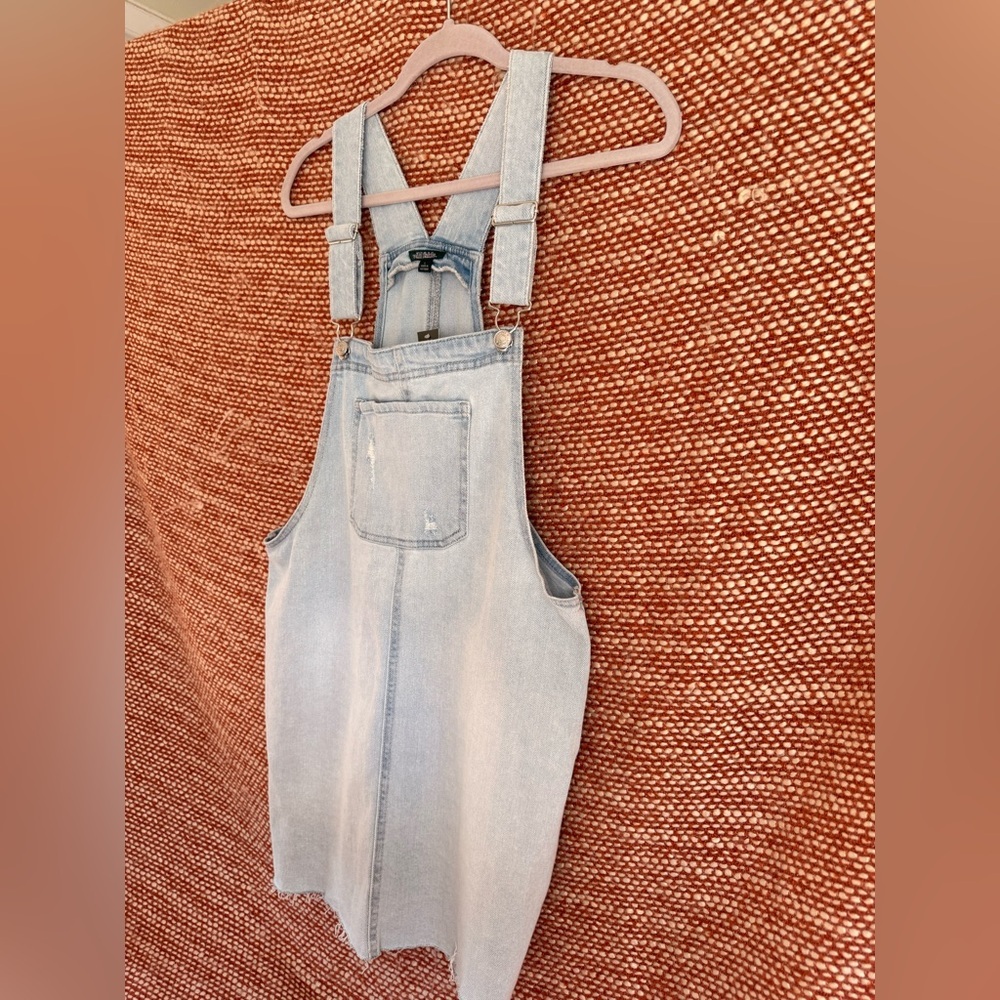 Light Blue Denim Overall dress - Picture 3 of 7